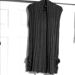 Long Dark Gray Sweater Vest with Pockets 🖤